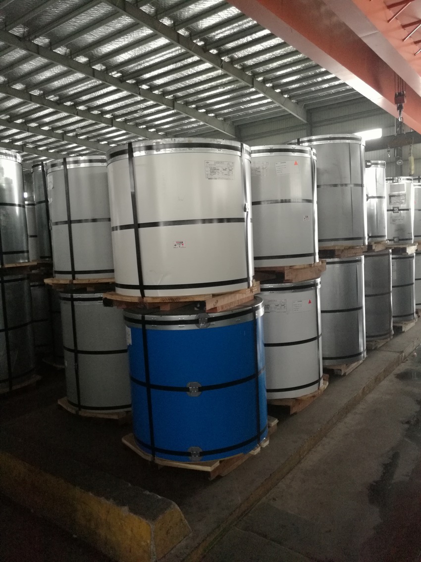 寶鋼彩涂卷 緋紅 磚紅